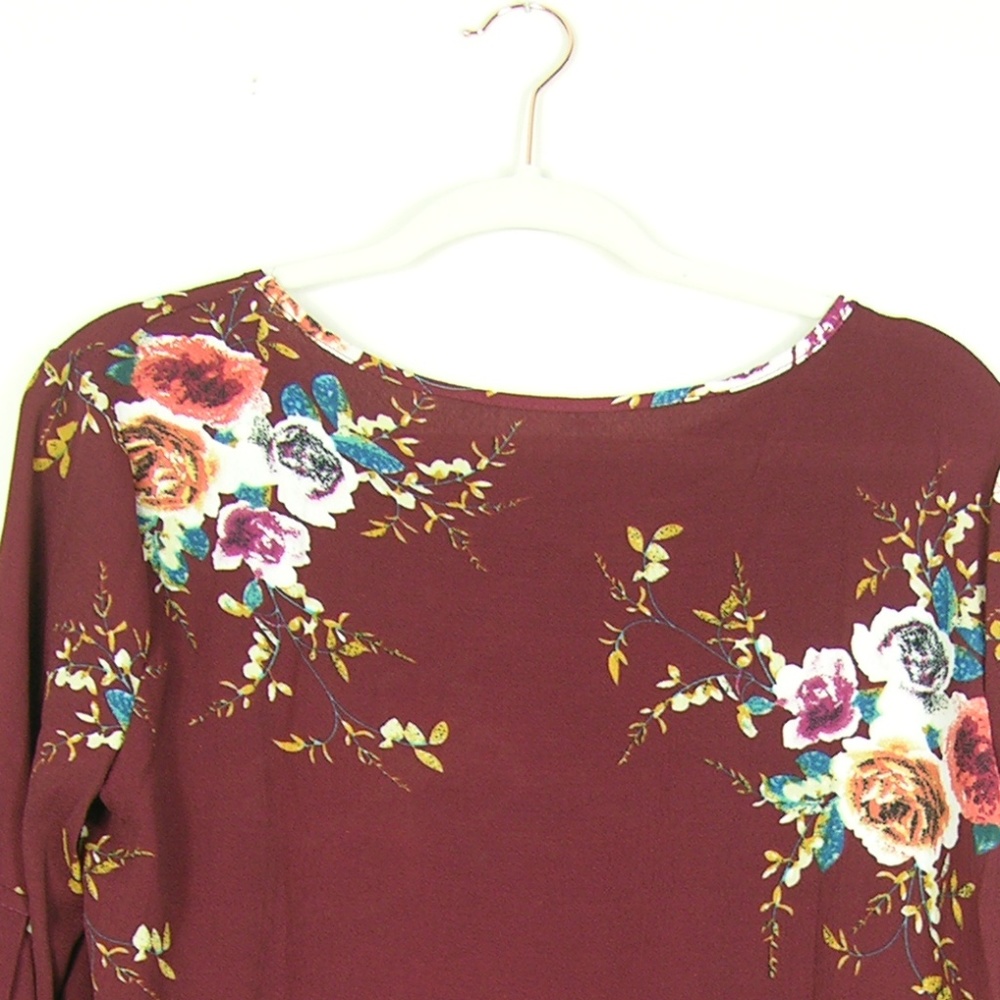LAST ONE!! Floral Short Sleeve Shift Dress, Red - Picture 5 of 8